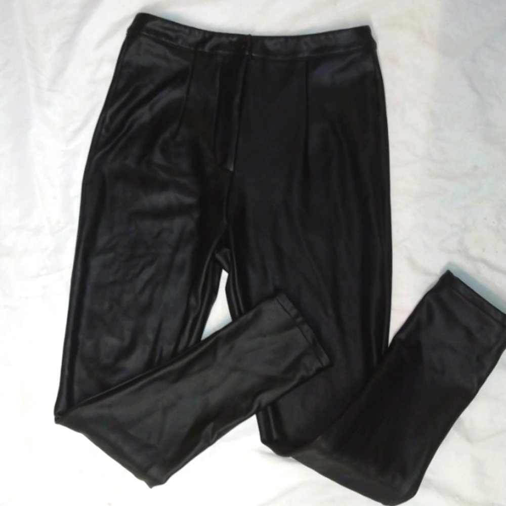 NWOT FASHION NOVA FAUX LEATHER SKINNY PANTS